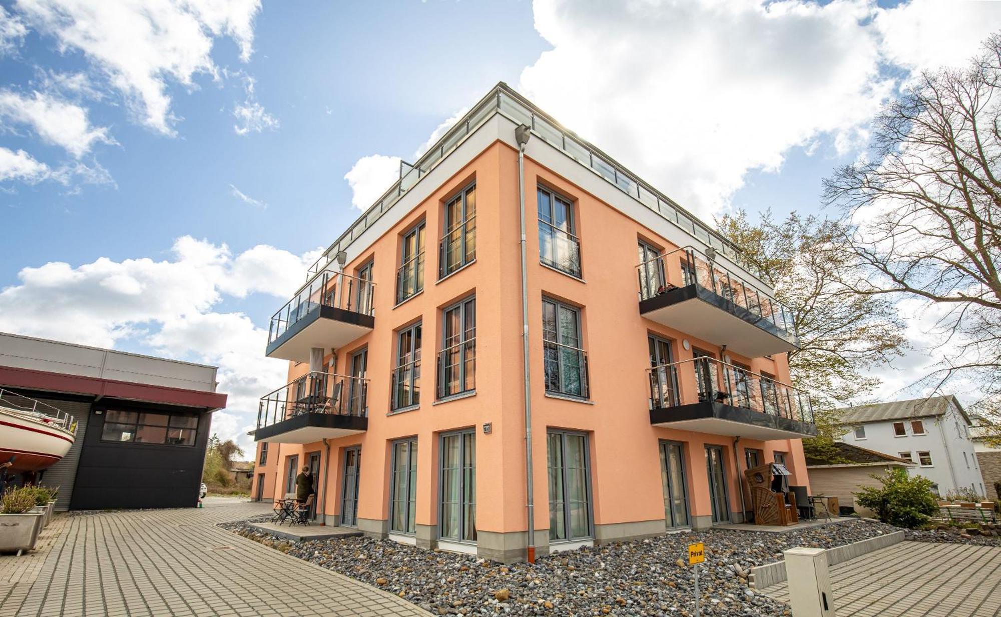 Alte Fischfabrik Lauterbach "Mehrzeit Am Bodden" Apartment Luaran gambar
